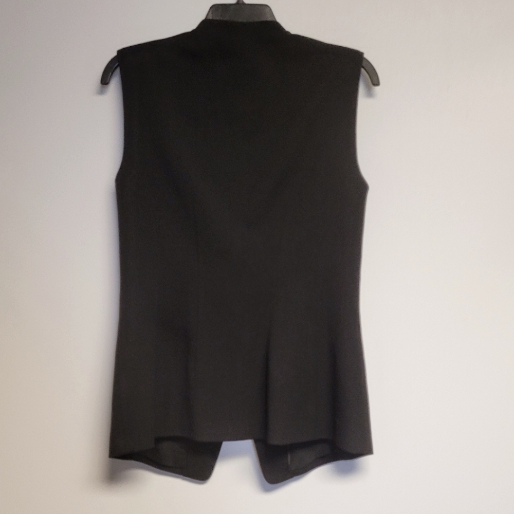 White House Black Market Sleeveless Suit Vest in Black - Size 4 - Picture 7 of 7